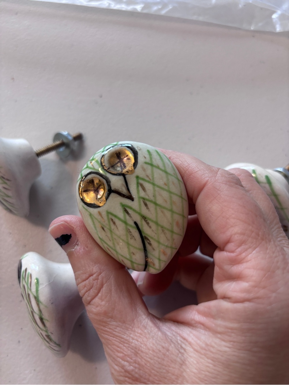 Anthropologie Calico Owl Knob Drawer Pulls Set of 8 Ceramic Hand Painted Gold - Picture 8 of 11